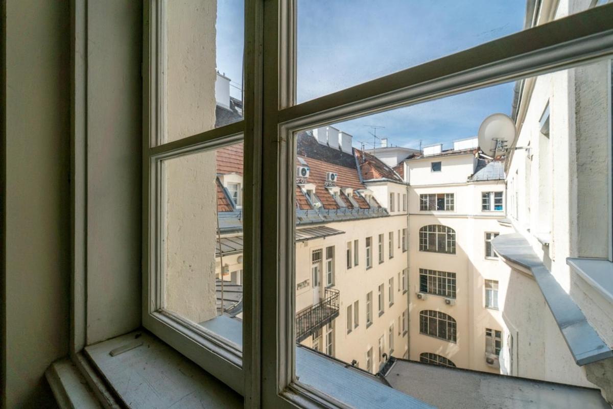 Lovely Studio In The Heart Of Downtown Budapest Extérieur photo